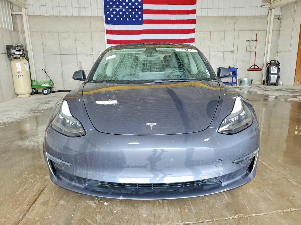 Продажа на аукционе авто 2022 Tesla Model 3, vin: 5YJ3E1EA8NF288218, номер лота: 55027496