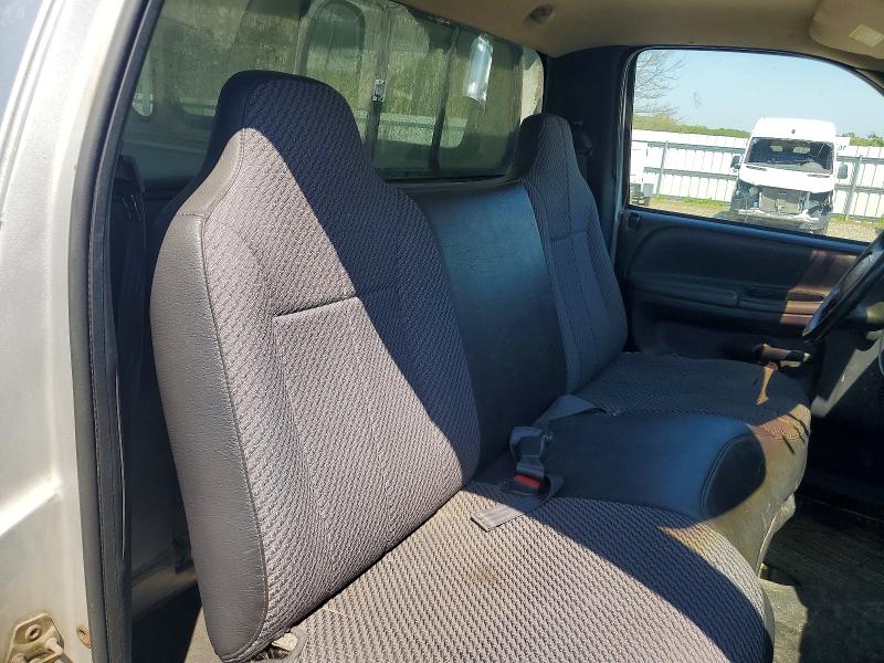 2000 Dodge Ram 1500 მანქანა იყიდება აუქციონზე, vin: 1B7HC16X61S216803, აუქციონის ნომერი: 52163626
