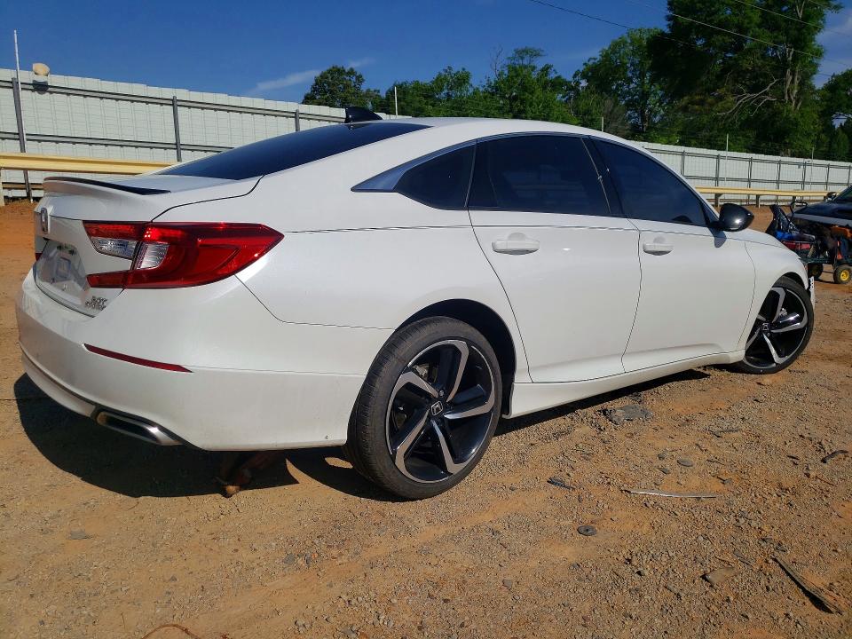 2022 Honda Accord მანქანა იყიდება აუქციონზე, vin: 1HGCV2F30NA023910, აუქციონის ნომერი: 52311256