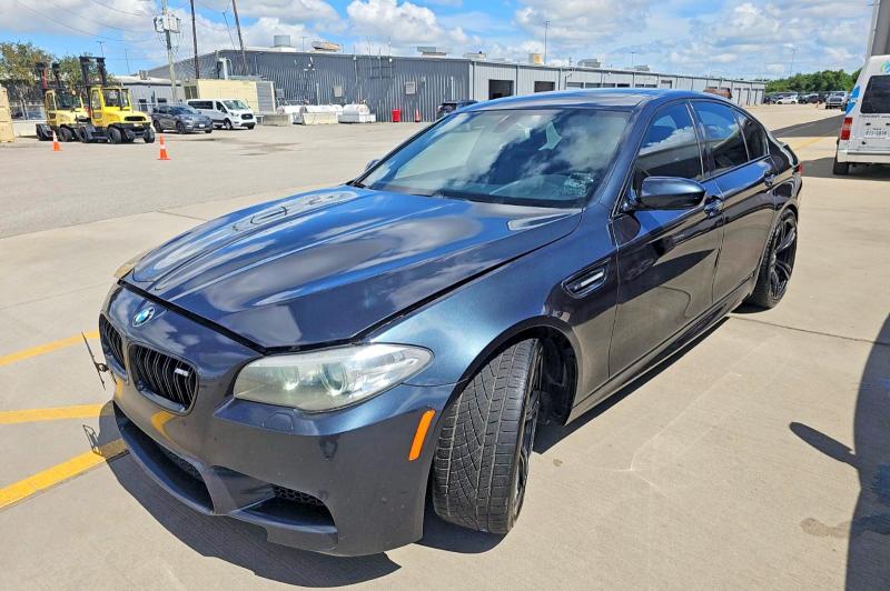 2016 Bmw M5 მანქანა იყიდება აუქციონზე, vin: WBSFV9C55GD595740, აუქციონის ნომერი: 55549686