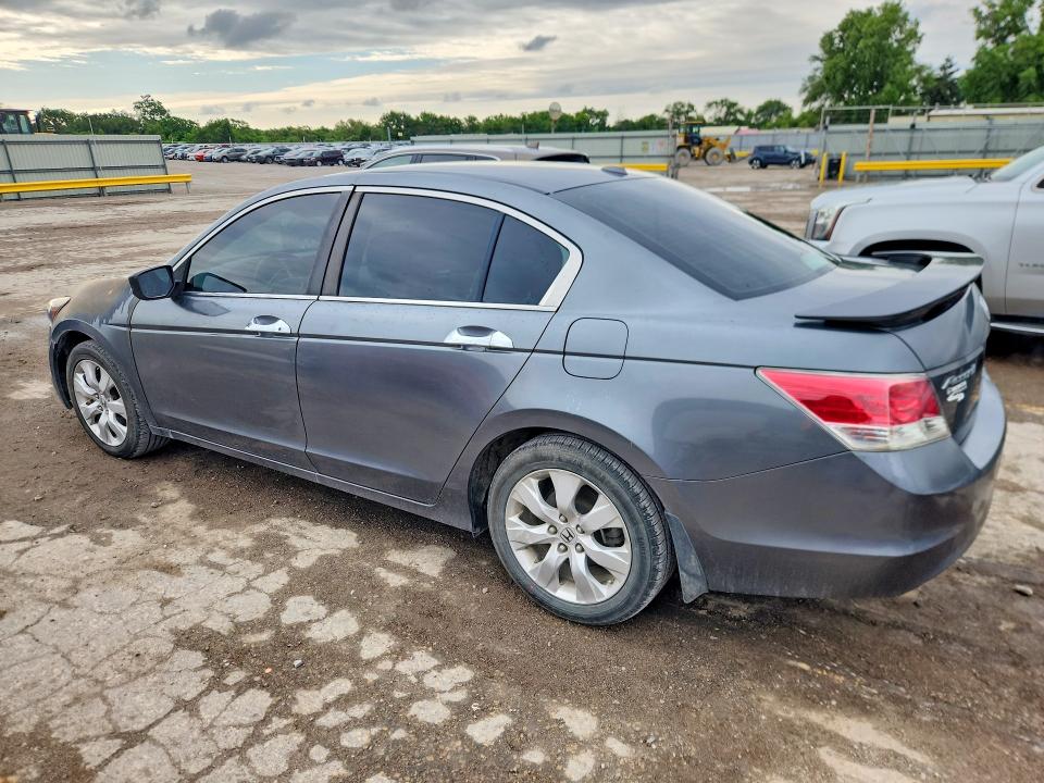 52668136 :رقم المزاد ، 1HGCP3F88AA001661 vin ، 2010 Honda Accord مزاد بيع