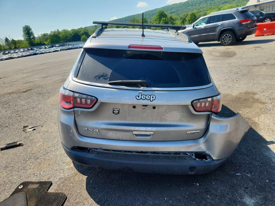 2017 Jeep Compass მანქანა იყიდება აუქციონზე, vin: 3C4NJDBB9HT672274, აუქციონის ნომერი: 53516206
