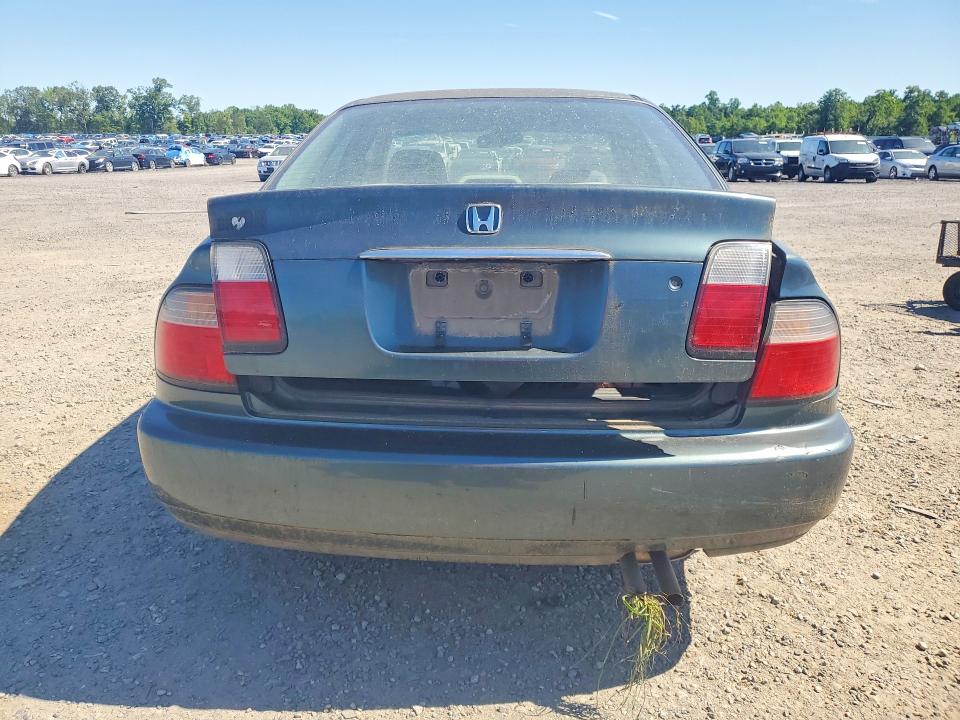 1996 Honda Accord მანქანა იყიდება აუქციონზე, vin: 1HGCD5636TA161727, აუქციონის ნომერი: 55322636