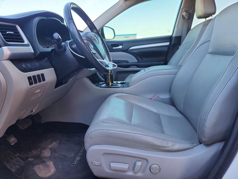Aukcja sprzedaży 2018 Toyota Highlander, vin: 5TDKZRFHXJS536629, numer aukcji: 52405536