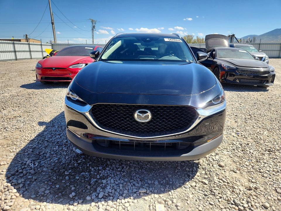 54209246 :رقم المزاد ، 3MVDMBCL7NM423510 vin ، 2022 Mazda Cx-30 مزاد بيع