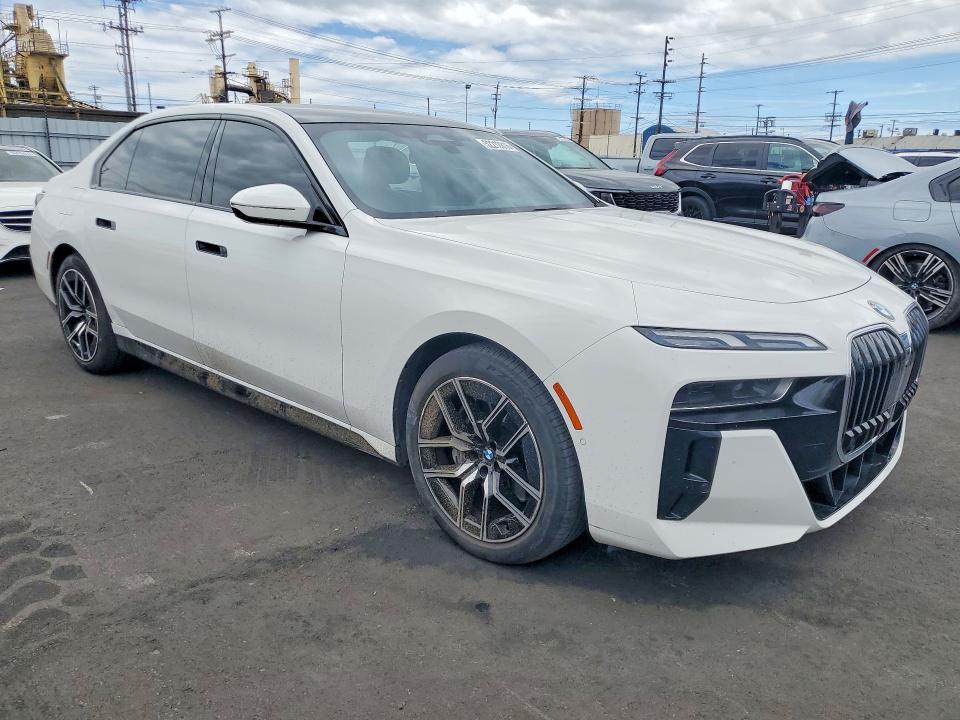 52212816 :رقم المزاد ، WBA23EH06PCM51408 vin ، 2023 Bmw 740 مزاد بيع
