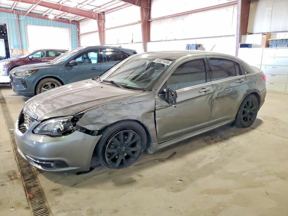 Auction sale of the 2013 Chrysler 200, vin: 1C3CCBCG0DN719609, lot number: 53021696