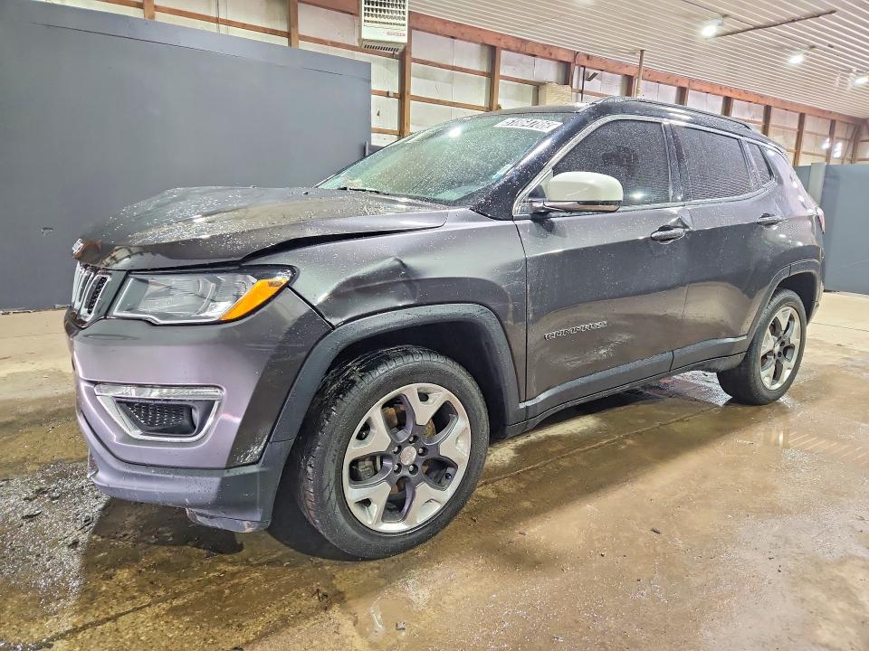 51864786 :رقم المزاد ، 3C4NJDCB6KT733828 vin ، 2019 Jeep Compass مزاد بيع