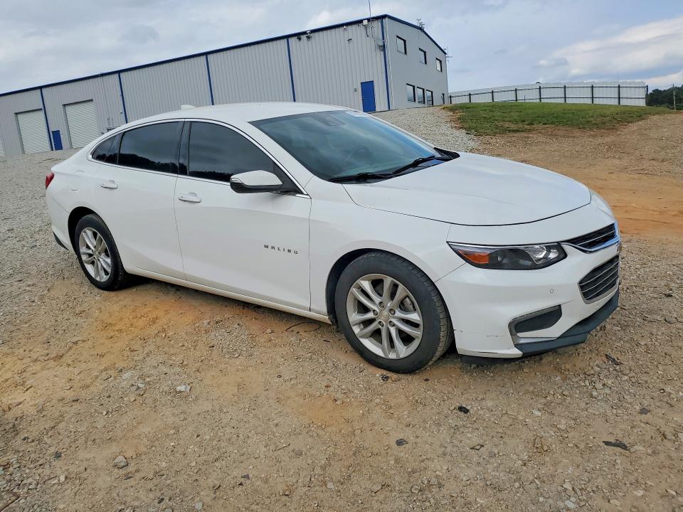Продаж на аукціоні авто 2018 Chevrolet Malibu, vin: 1G1ZD5ST0JF260423, номер лоту: 52780326