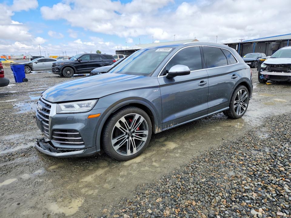 52728806 :رقم المزاد ، WA1C4AFY9J2138530 vin ، 2018 Audi Sq5 مزاد بيع