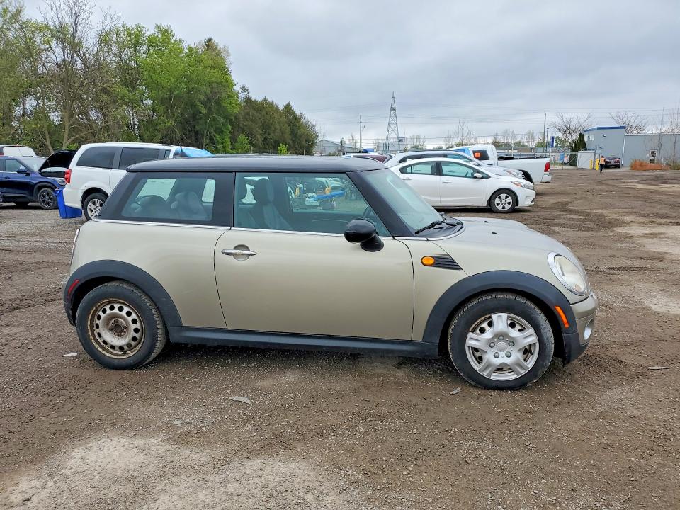 Продаж на аукціоні авто 2010 Mini Cooper, vin: WMWMF3C50ATZ65396, номер лоту: 52867086