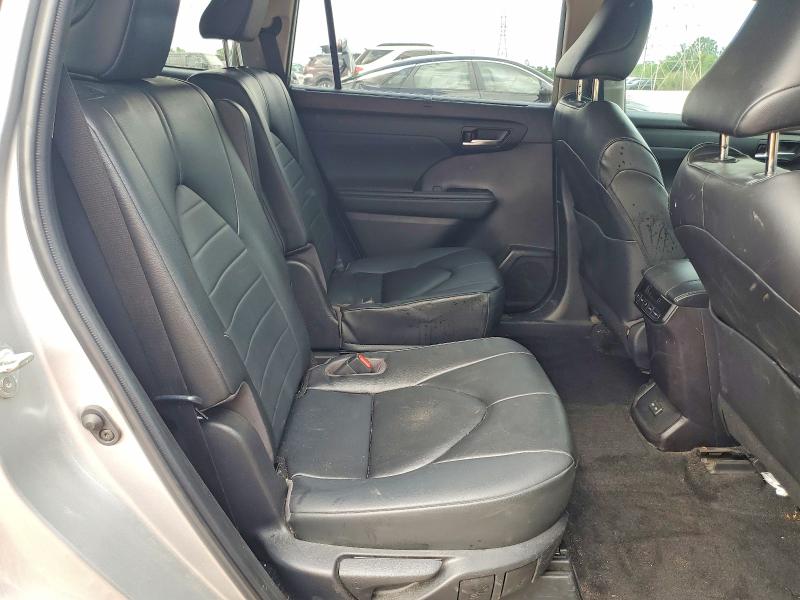 2023 Toyota Highlander მანქანა იყიდება აუქციონზე, vin: 5TDKDRAH3PS008851, აუქციონის ნომერი: 54867026