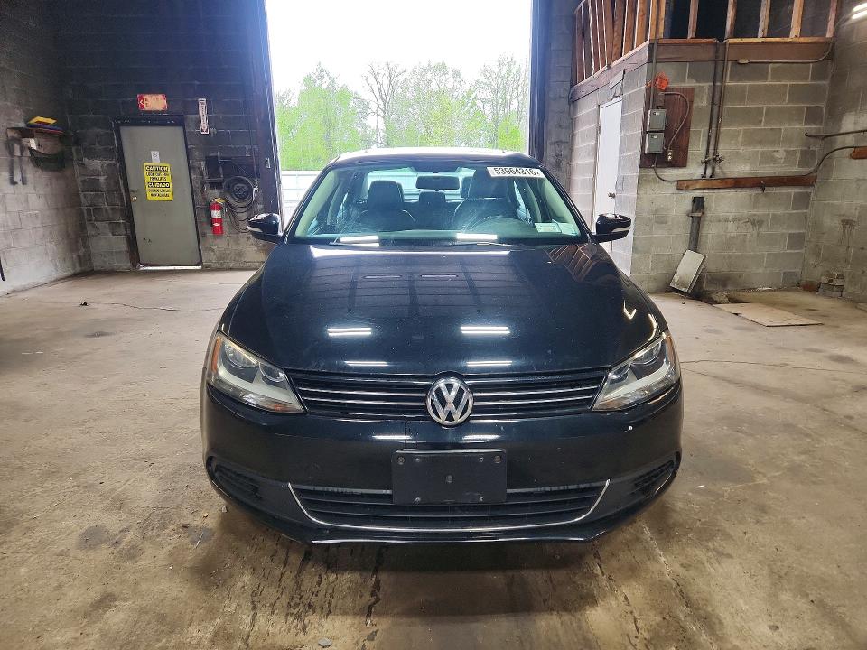 2014 Volkswagen Jetta მანქანა იყიდება აუქციონზე, vin: 3VWD17AJ1EM440227, აუქციონის ნომერი: 53964316