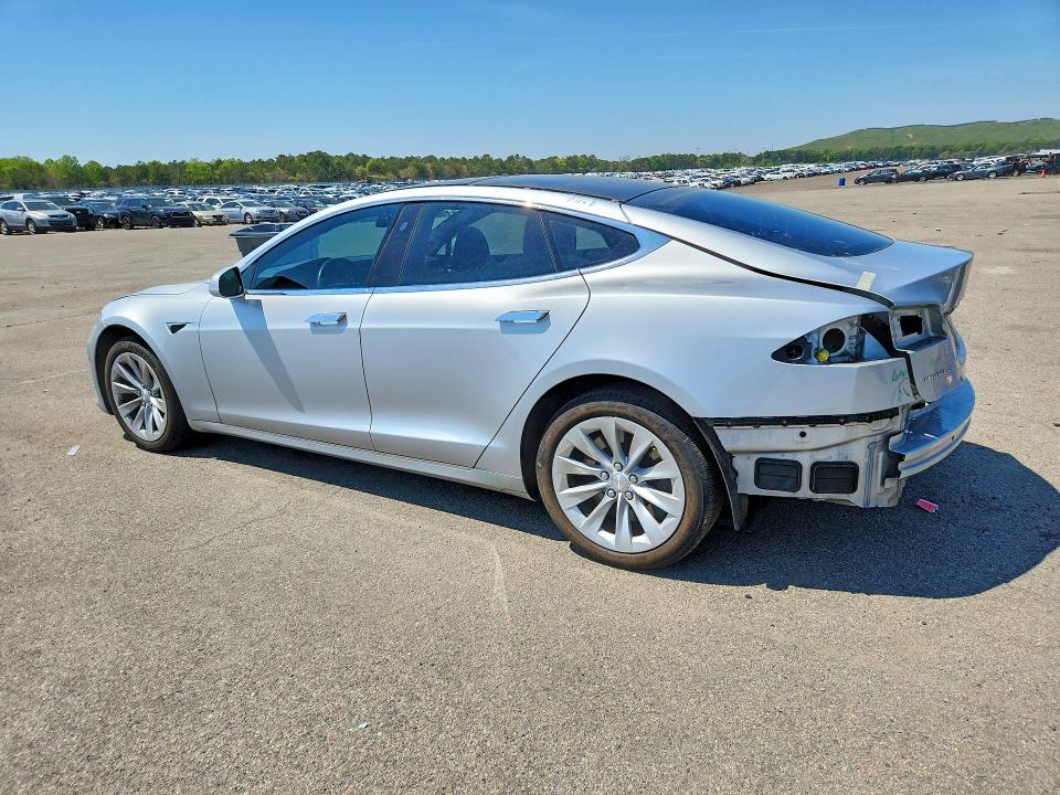 Продаж на аукціоні авто 2017 Tesla Model S, vin: 5YJSA1E2XHF230373, номер лоту: 54043626