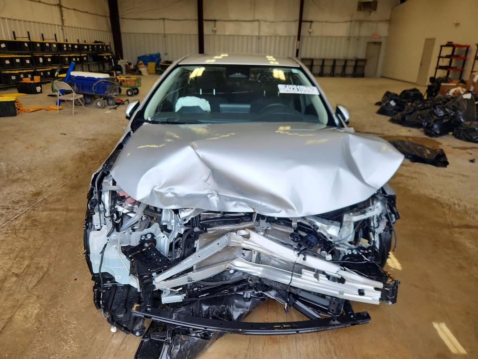 2025 Toyota Corolla Hybrid მანქანა იყიდება აუქციონზე, vin: JTDBCMFE2S3072829, აუქციონის ნომერი: 54231066