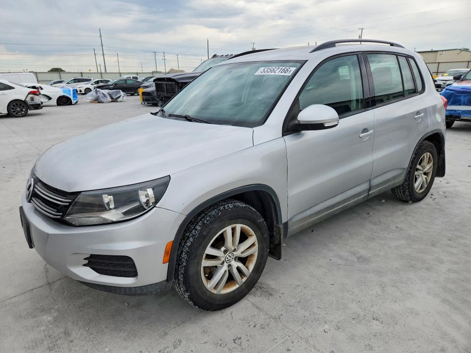 2015 Volkswagen Tiguan მანქანა იყიდება აუქციონზე, vin: WVGBV7AX3FW610040, აუქციონის ნომერი: 53562166