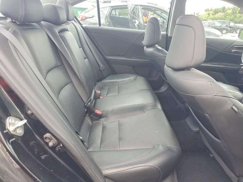 53691276 :رقم المزاد ، 1HGCR3F9XHA010214 vin ، 2017 Honda Accord مزاد بيع