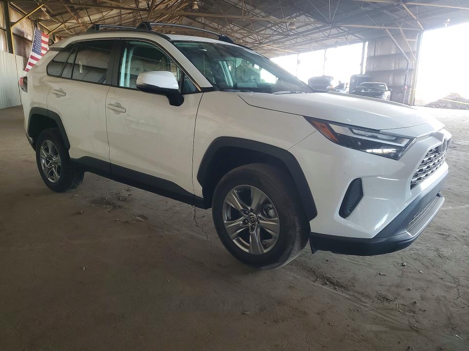 Продажа на аукционе авто 2024 Toyota Rav4, vin: 2T3W1RFV3RC268484, номер лота: 52360196