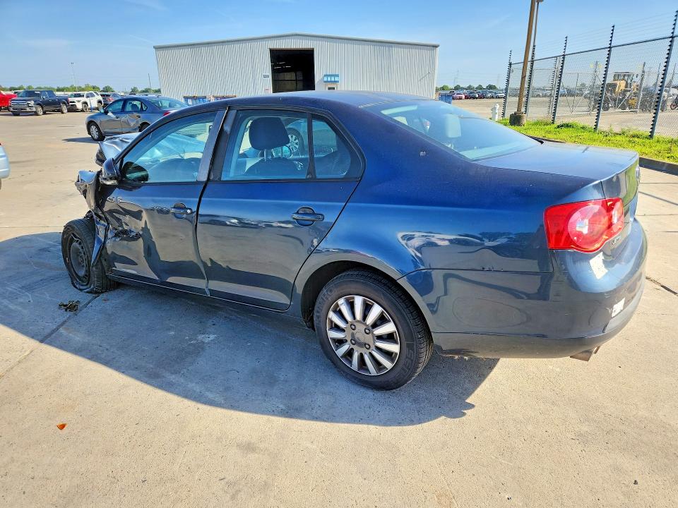 51475796 :رقم المزاد ، 3VWPG71K96M802648 vin ، 2006 Volkswagen Jetta مزاد بيع