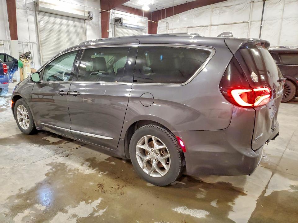 Продажа на аукционе авто 2017 Chrysler Pacifica, vin: 2C4RC1GG4HR570205, номер лота: 54188036