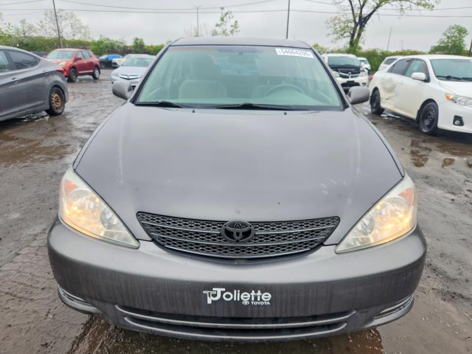 54664206 :رقم المزاد ، 4T1BE32K64U904424 vin ، 2004 Toyota Camry مزاد بيع