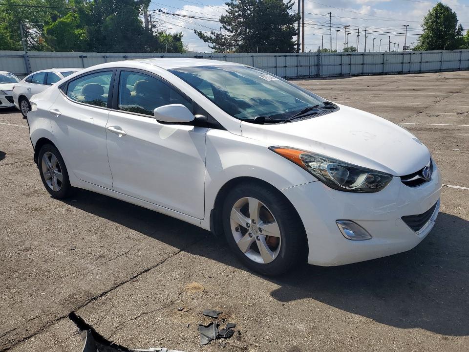 52640196 :رقم المزاد ، 5NPDH4AE1DH337510 vin ، 2013 Hyundai Elantra مزاد بيع