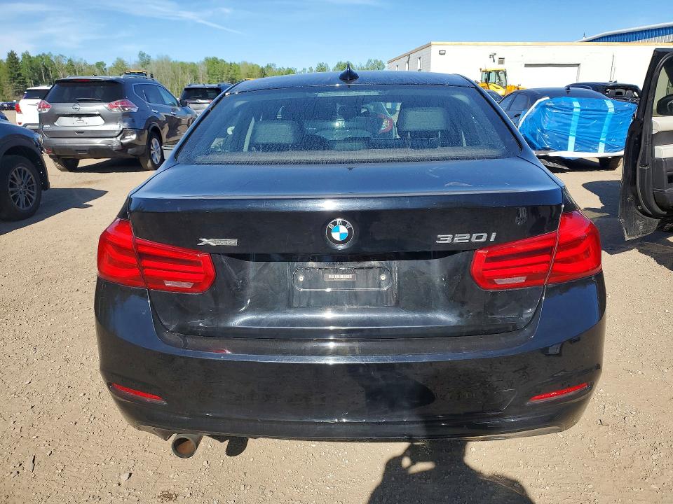 Продаж на аукціоні авто 2016 Bmw 320, vin: WBA8A3C51GK689924, номер лоту: 54449686