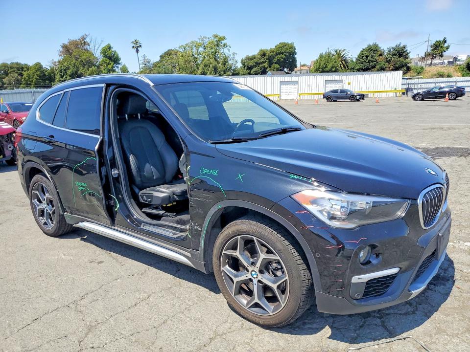 Продажа на аукционе авто 2018 Bmw X1, vin: WBXHT3C36J5L29374, номер лота: 52613176