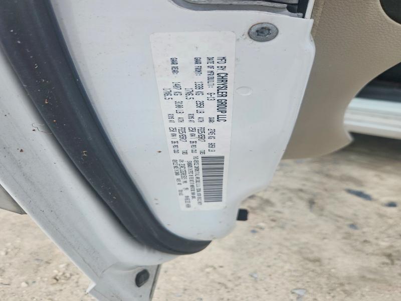 53466716 :رقم المزاد ، 2C4RC1CG5DR815819 vin ، 2013 Chrysler Town & Country مزاد بيع