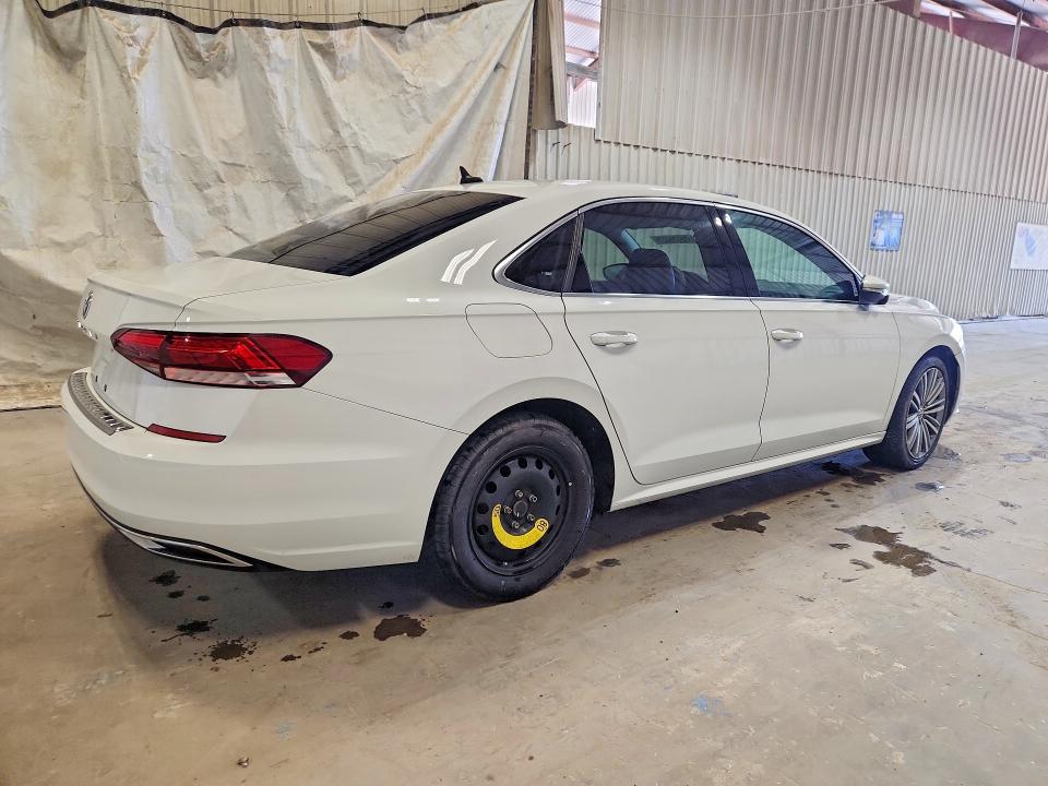 52553566 :رقم المزاد ، 1VWSA7A3XNC003983 vin ، 2022 Volkswagen Passat مزاد بيع