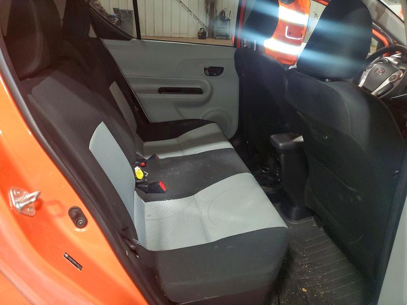 2013 Toyota Prius C მანქანა იყიდება აუქციონზე, vin: JTDKDTB39D1050157, აუქციონის ნომერი: 54917516