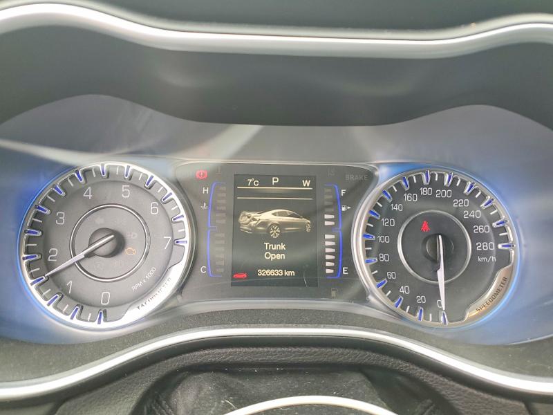 Aukcja sprzedaży 2015 Chrysler 200 Limited 4dr, vin: 1C3CCCAB1FN570644, numer aukcji: 51621786