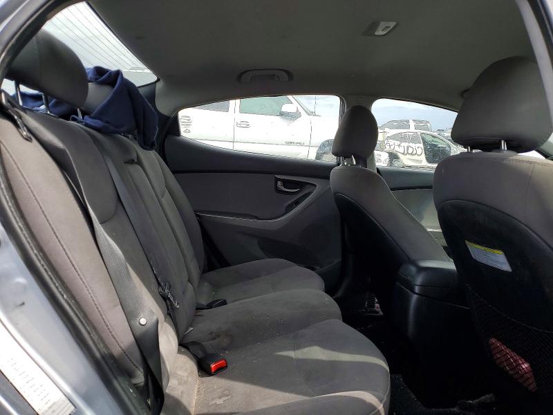 52371886 :رقم المزاد ، 5NPDH4AE4GH695690 vin ، 2016 Hyundai Elantra مزاد بيع