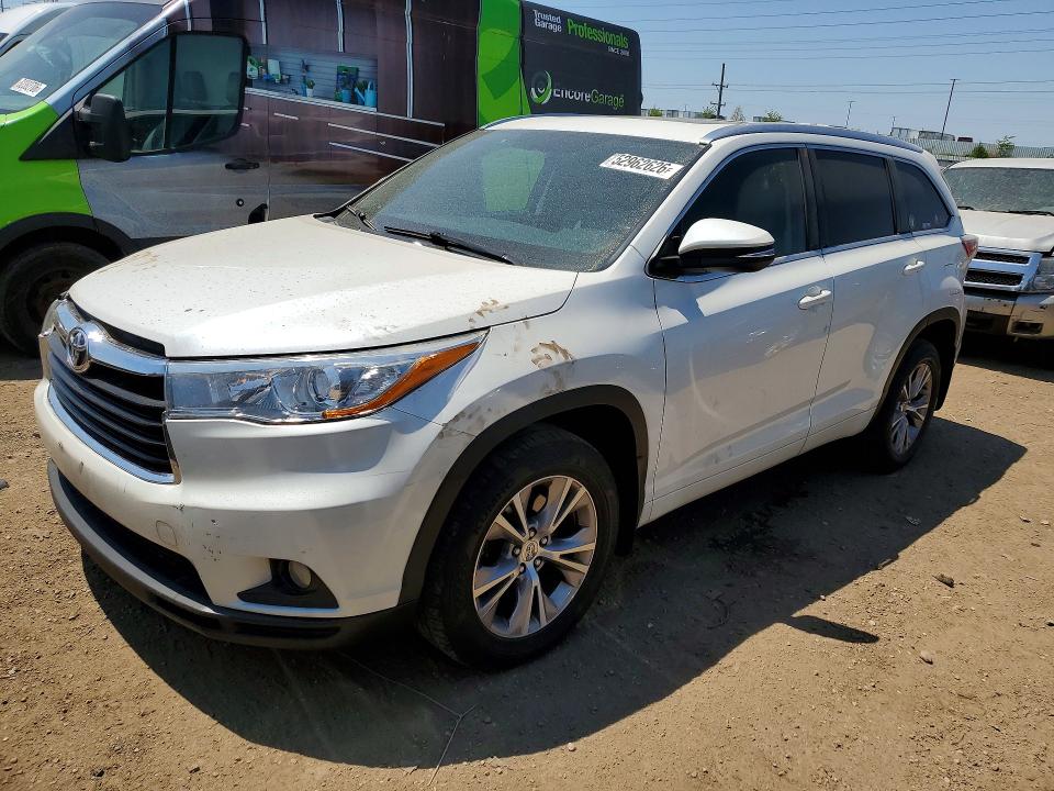 52962626 :رقم المزاد ، 5TDJKRFHXFS127585 vin ، 2015 Toyota Highlander مزاد بيع