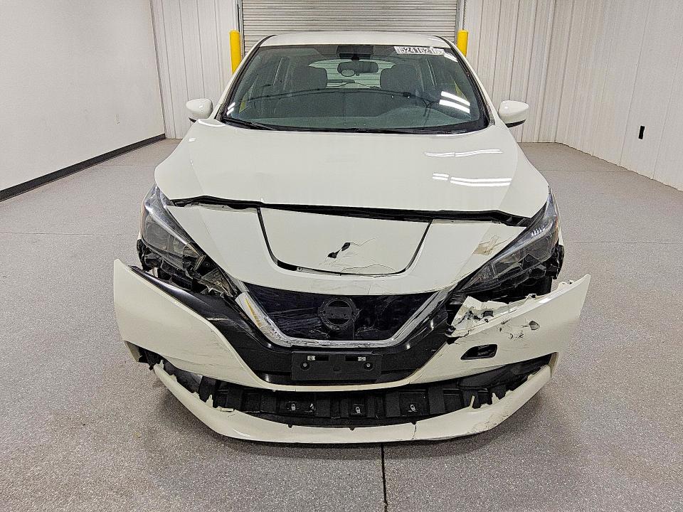 2019 Nissan Leaf მანქანა იყიდება აუქციონზე, vin: 1N4AZ1CP1KC305880, აუქციონის ნომერი: 52416216