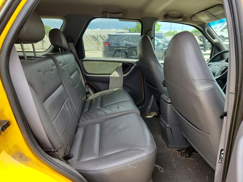 53545326 :رقم المزاد ، 1FMCU03121KB70626 vin ، 2001 Ford Escape مزاد بيع