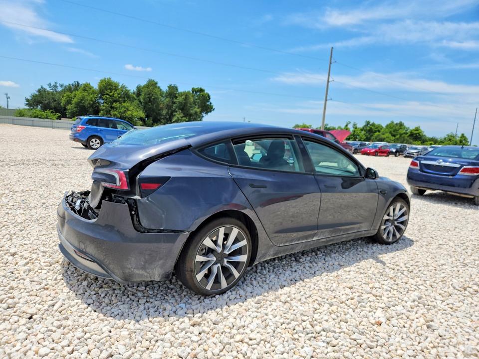 Продажа на аукционе авто 2025 Tesla Model 3, vin: 5YJ3E1EAXSF001683, номер лота: 55564146
