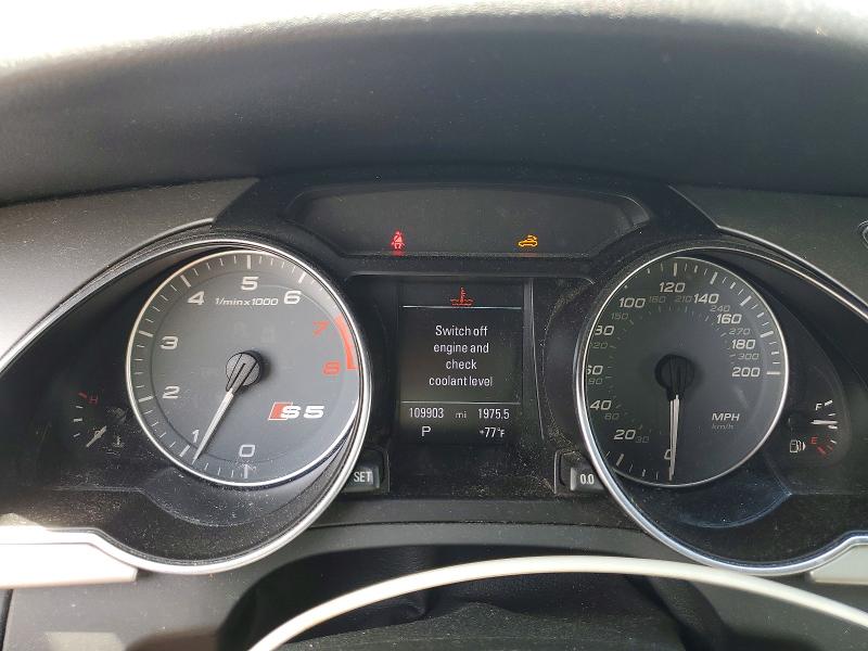 53078846 :رقم المزاد ، WAUCGAFH6BN015858 vin ، 2011 Audi S5 مزاد بيع