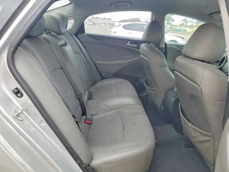 2011 Hyundai Sonata მანქანა იყიდება აუქციონზე, vin: 5NPEC4AC7BH111888, აუქციონის ნომერი: 52208056