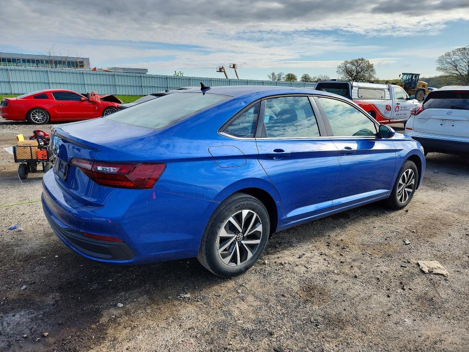 2022 Volkswagen Jetta მანქანა იყიდება აუქციონზე, vin: 3VWCM7BU2NM012856, აუქციონის ნომერი: 51997886