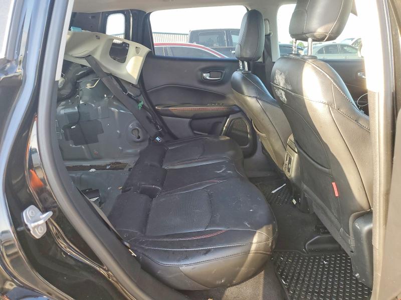2018 Jeep Compass მანქანა იყიდება აუქციონზე, vin: 3C4NJDDB6JT264625, აუქციონის ნომერი: 54001916