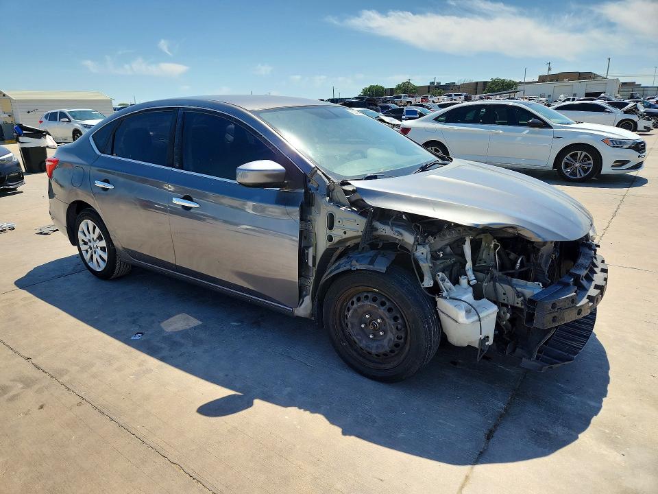 53431626 :رقم المزاد ، 3N1AB7APXKY232975 vin ، 2019 Nissan Sentra مزاد بيع