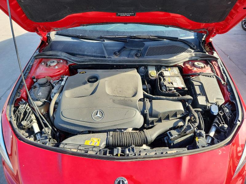 52811426 :رقم المزاد ، WDDSJ4EB6KN776250 vin ، 2019 Mercedes-benz Cla مزاد بيع