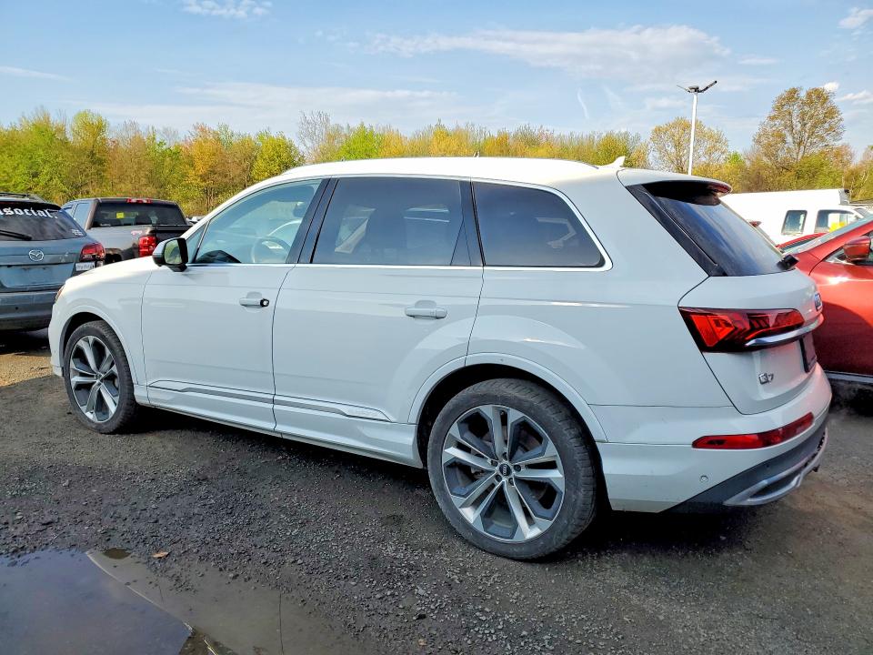 52236946 :رقم المزاد ، WA1VXAF76LD001088 vin ، 2020 Audi Q7 مزاد بيع
