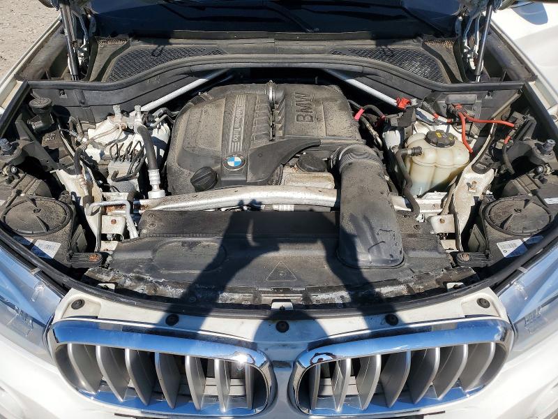 52846816 :رقم المزاد ، 5UXKR0C5XJ0X84399 vin ، 2018 Bmw X5 مزاد بيع