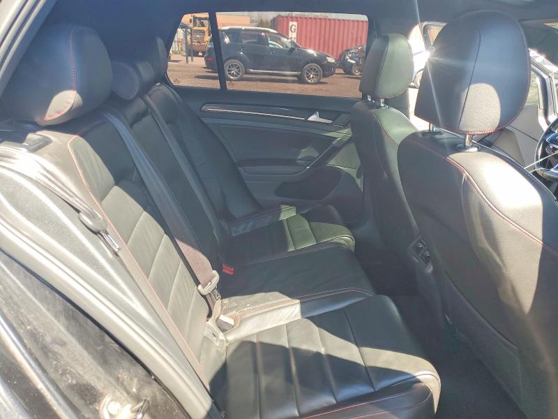 Продажа на аукционе авто 2015 Volkswagen Gti, vin: 3VW4T7AU7FM073663, номер лота: 52493766