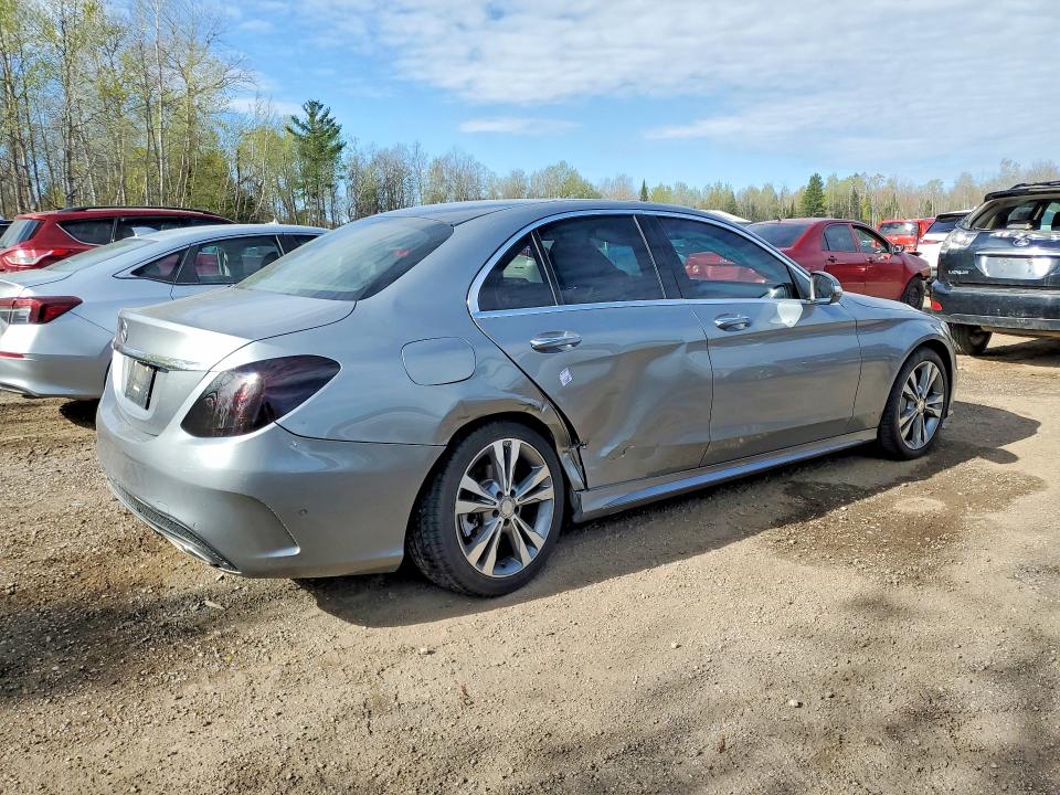 Продажа на аукционе авто 2015 Mercedes-benz C, vin: 55SWF4KBXFU041193, номер лота: 51417056