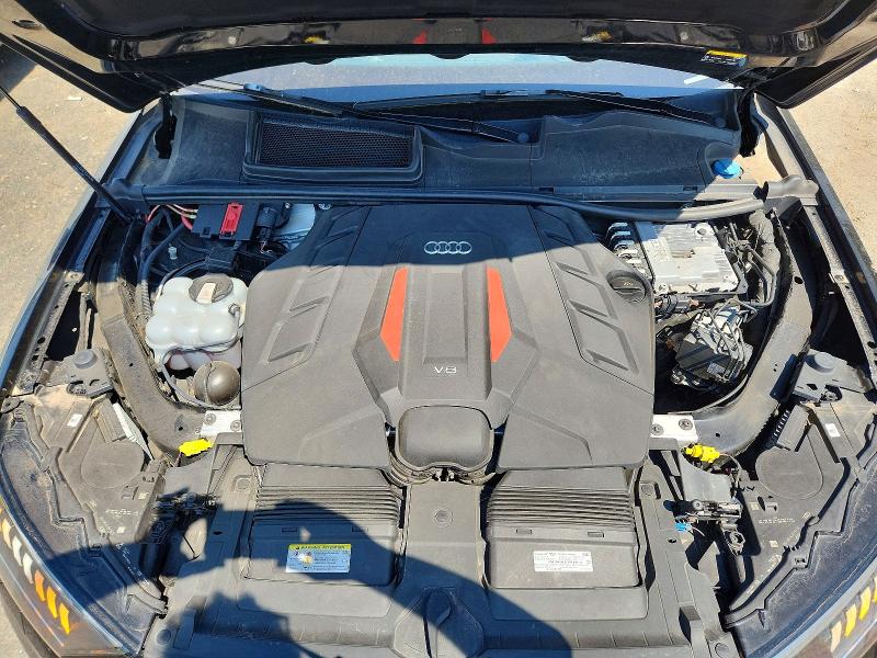54133306 :رقم المزاد ، WA1VWBF79ND001047 vin ، 2022 Audi Sq7 مزاد بيع