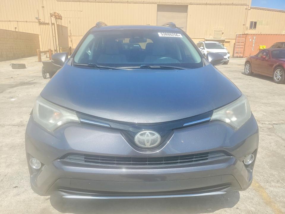 53886256 :رقم المزاد ، 2T3WFREV6HW376372 vin ، 2017 Toyota Rav4 مزاد بيع