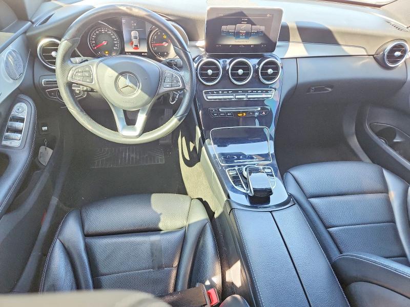 52316576 :رقم المزاد ، 55SWF4JBXJU234762 vin ، 2018 Mercedes-benz C مزاد بيع